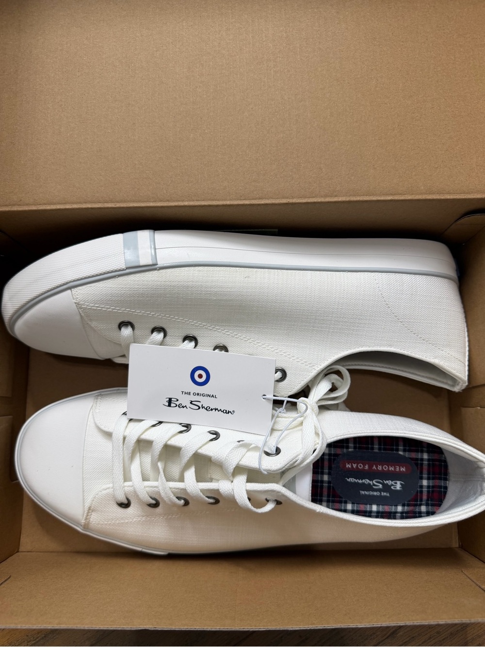 New in Box/Tag Mens Ben Sherman DORSET LO Memory Foam White Sneaker Shoe Size:12